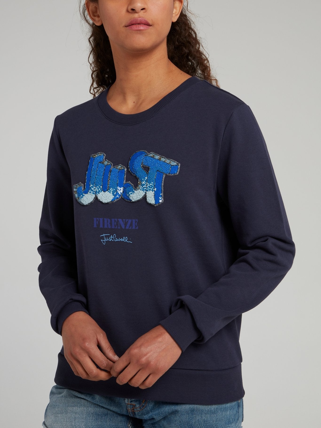Темно-синий свитшот с логотипом из пайеток