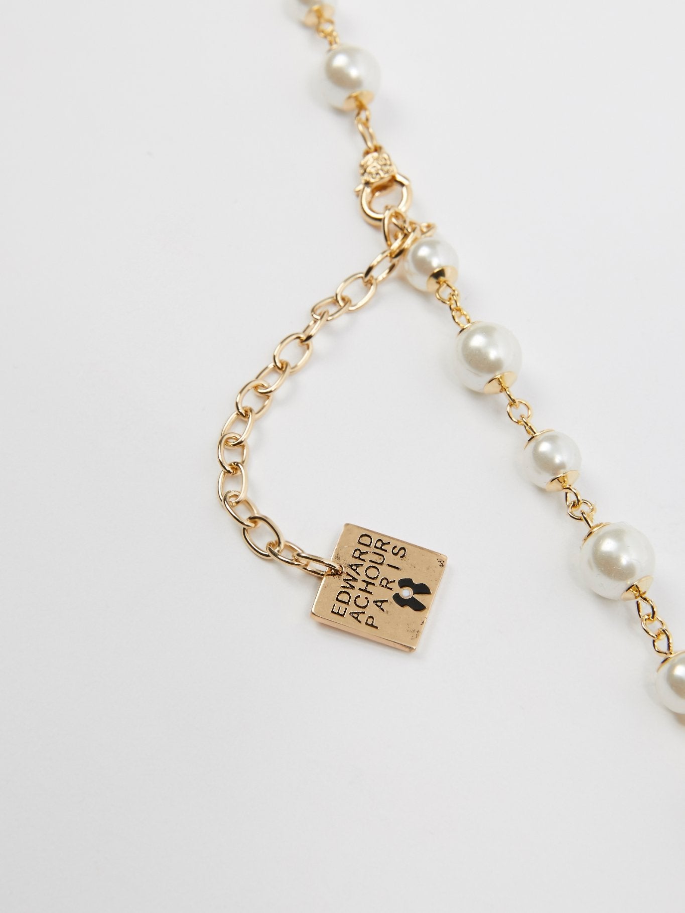 Колье с синими жемчужинами и цветком