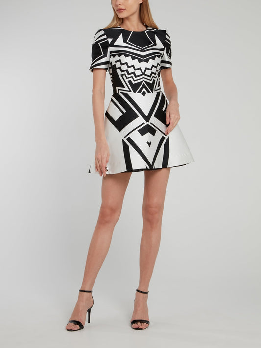 Geometric Short Sleeve Sheath Dress