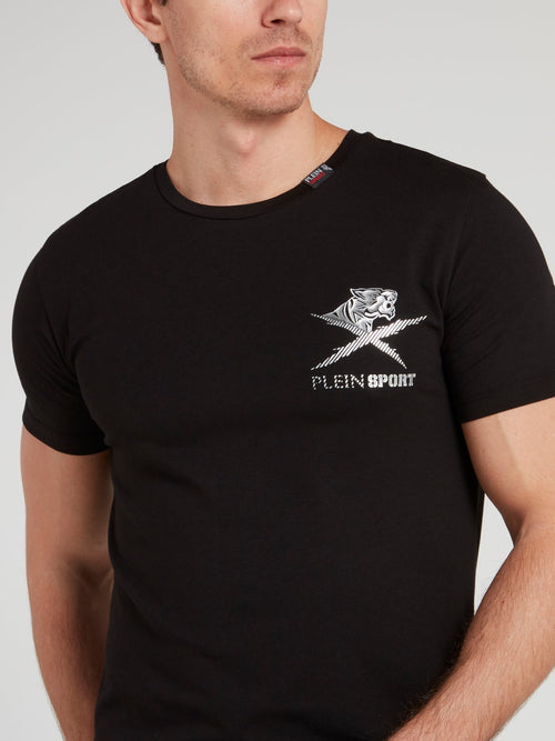 Классическая черная футболка с логотипом